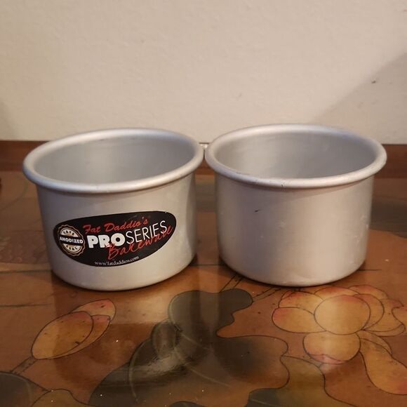 Fat Daddio's Pro Series Anodized Cake Pan 4" x 3" Set of 2 - Picture 1 of 8